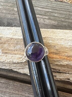 Sterling Silver Ring with Amethyst